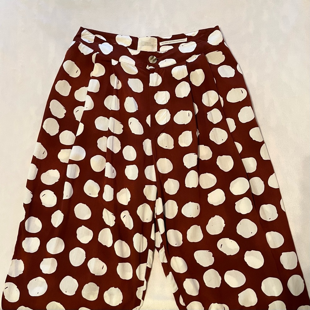 NWOT Urban Outfitters Burnt Orange Pants with Cream Large Polka Dots- Size 2